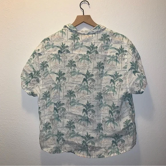 C&C California 100% Linen Women’s Button Top - Picture 2 of 4